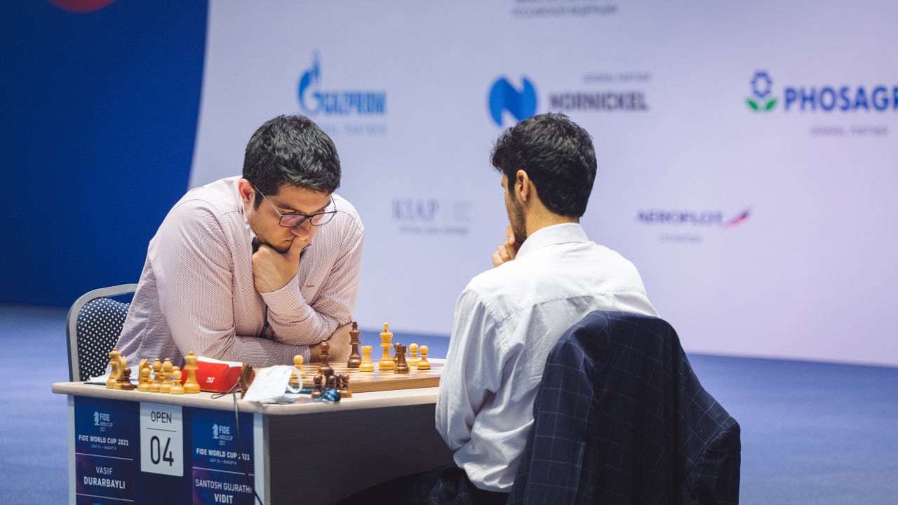 ChessEver Desktop: Building a Modern ChessBase Alternative for Following and Studying Chess